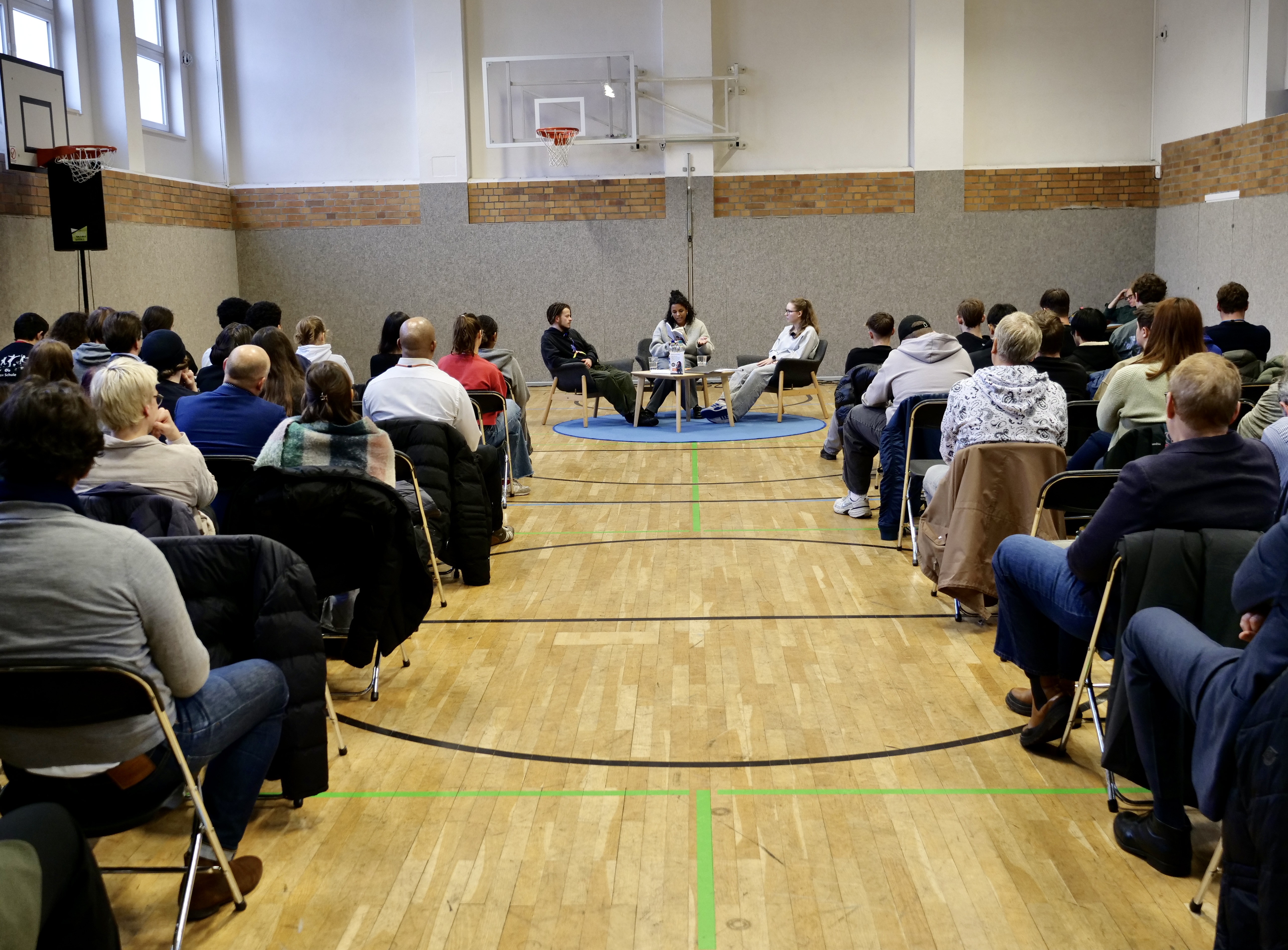 Lesung und Diskussion mit Autorin Alice Hasters an der Klax Schule