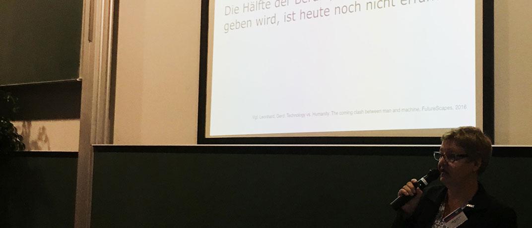 Antje Bostelmann auf dem nationalen IT-Gipfel in Saarbrücken